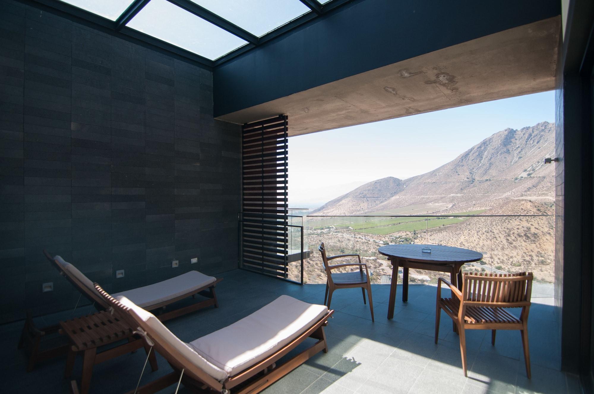 Enjoy Santiago 5*