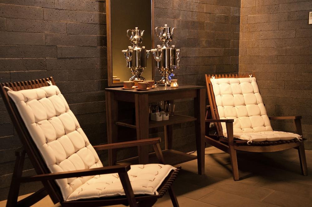 Hotel Enjoy Santiago 5*